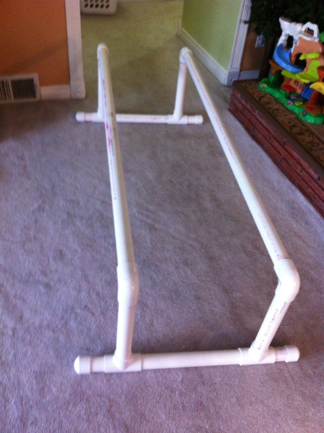 Parallel bars for kids